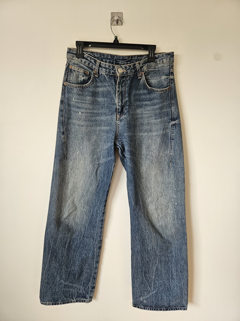 Zara Women’s Slouchy, Washed Blue Jeans